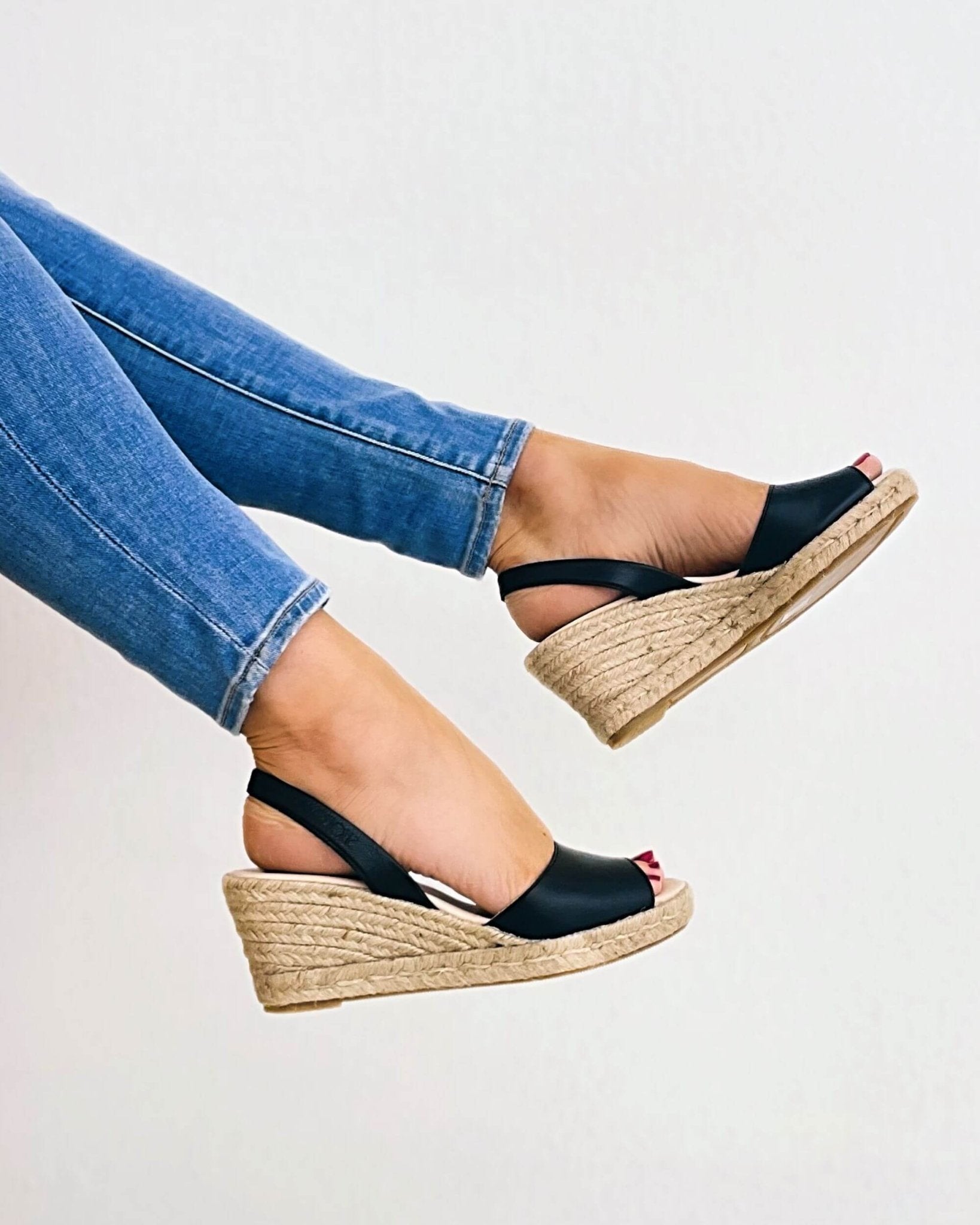 Klassischer Espadrille-Keilschuh in Anthrazit