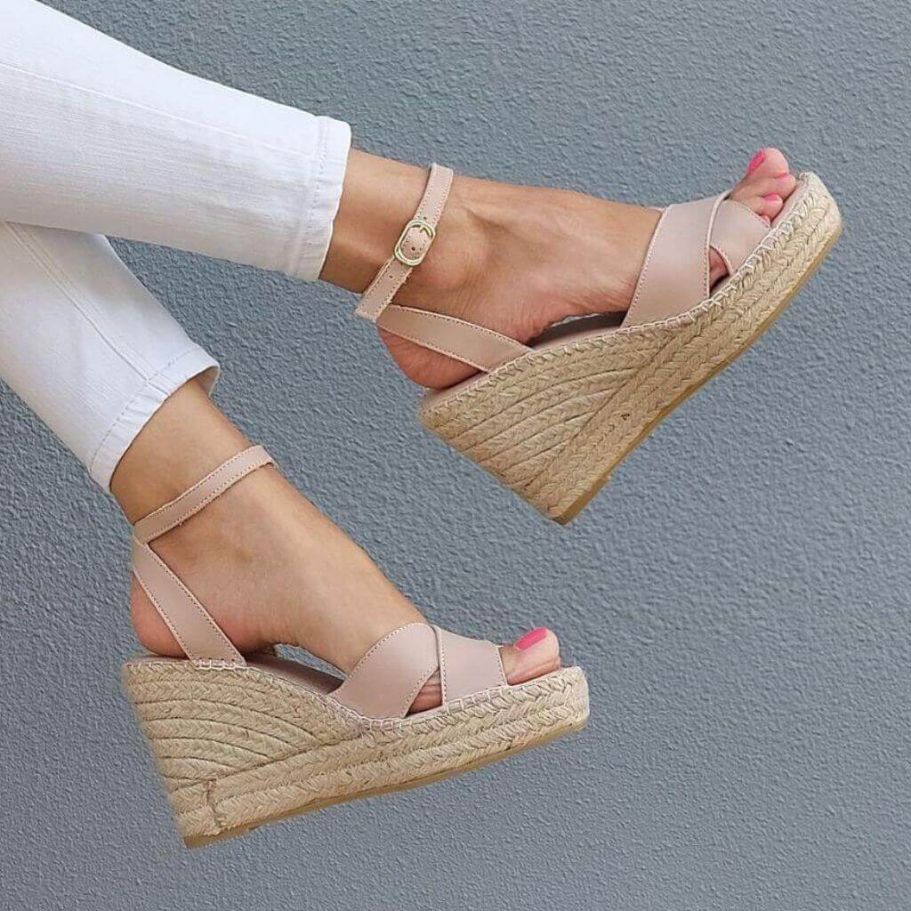 Lucia Espadrille Keilschuh in Sand